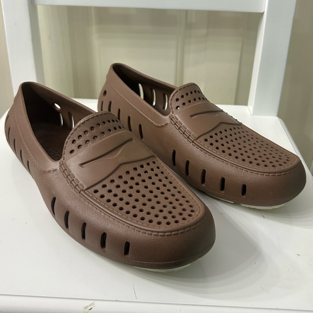 Floafers Country Driver Men’s Size 8 Slip On Water Shoes
